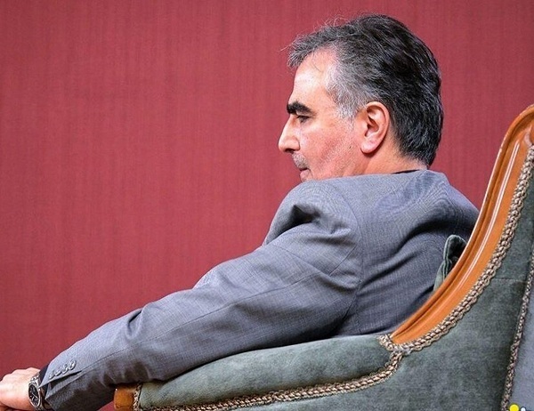 فرزین از بانک مرکزی می رود یا می ماند؟