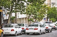 صنعت خودرو ایران ارز بر است تا ارز آور