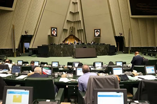 مخالفت مجلس با خروج از NPT/ تندروها مهار می‌شوند؟